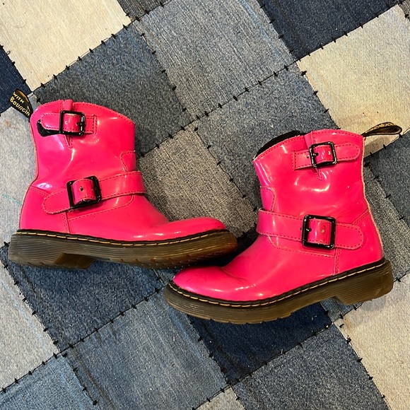 Pink patent Dr Martens - Picture 1 of 6